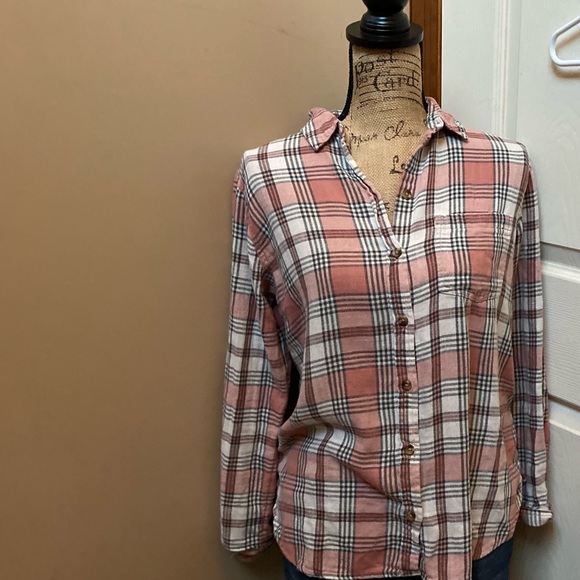 Sonoma pink multicolored plaid long sleeved flannel button down shirt - Picture 2 of 9
